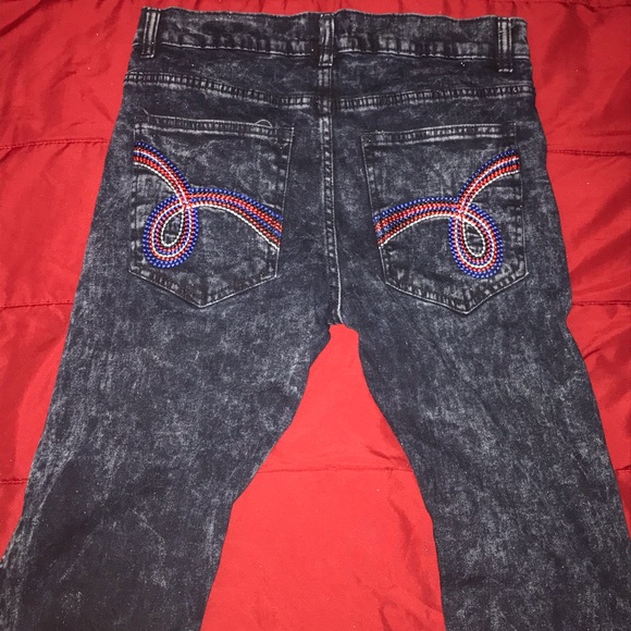 Jeans. - Picture 2 of 2